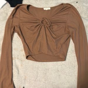 Brown cropped long sleeve shirt